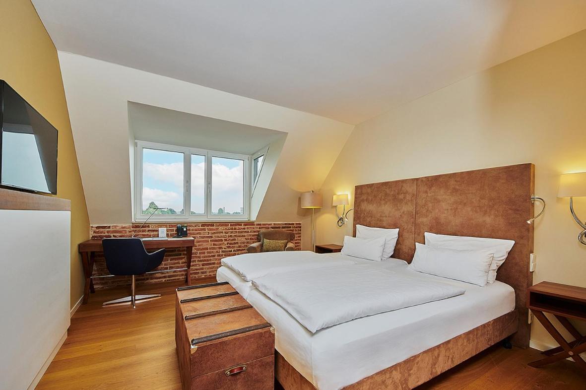 Hotel Hafenspeicher Leer Ngoại thất bức ảnh