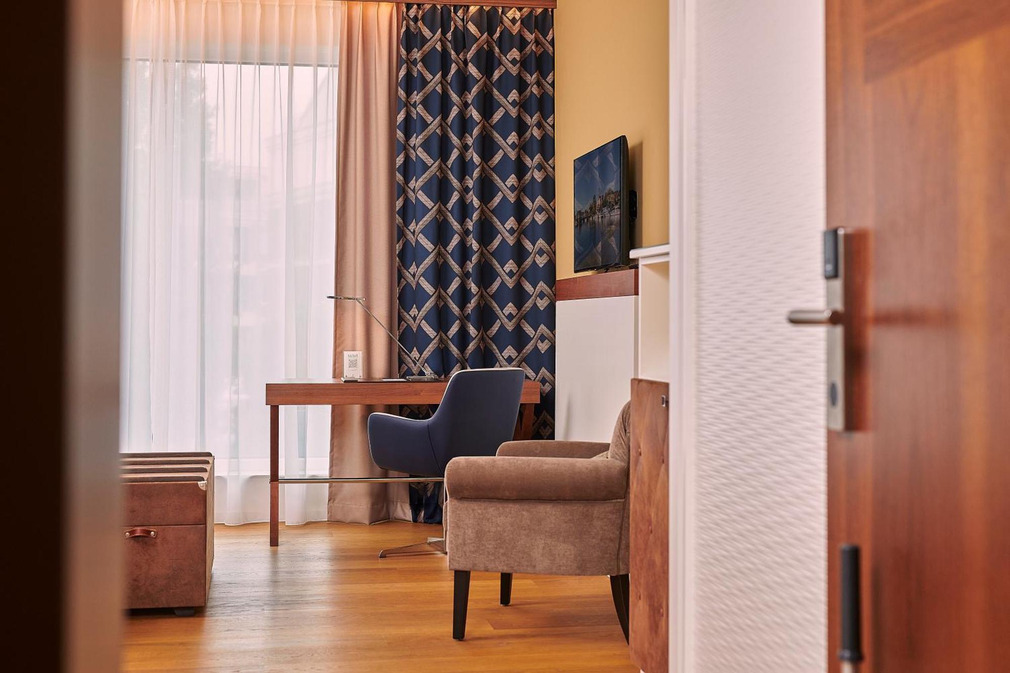 Hotel Hafenspeicher Leer Ngoại thất bức ảnh