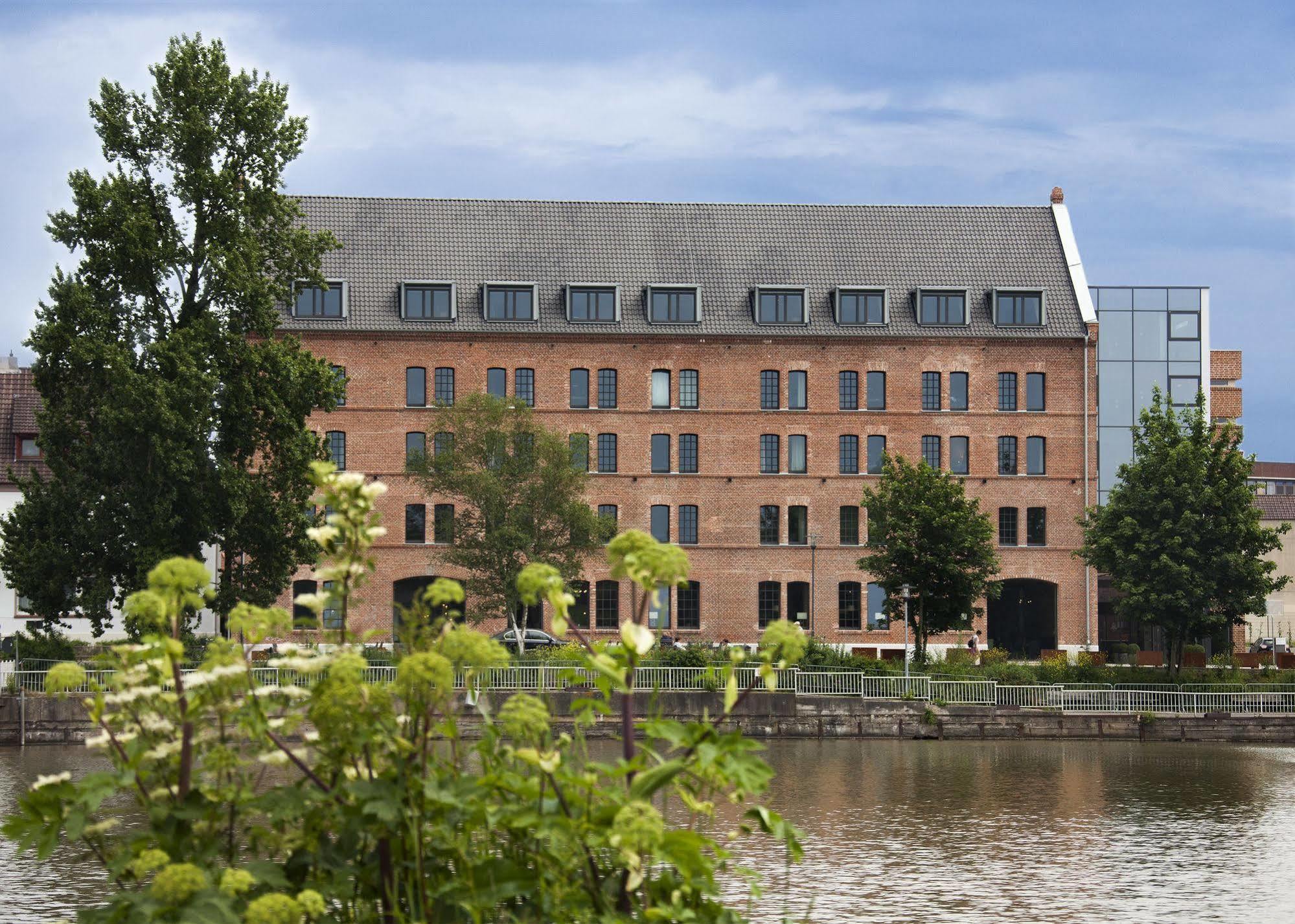 Hotel Hafenspeicher Leer Ngoại thất bức ảnh