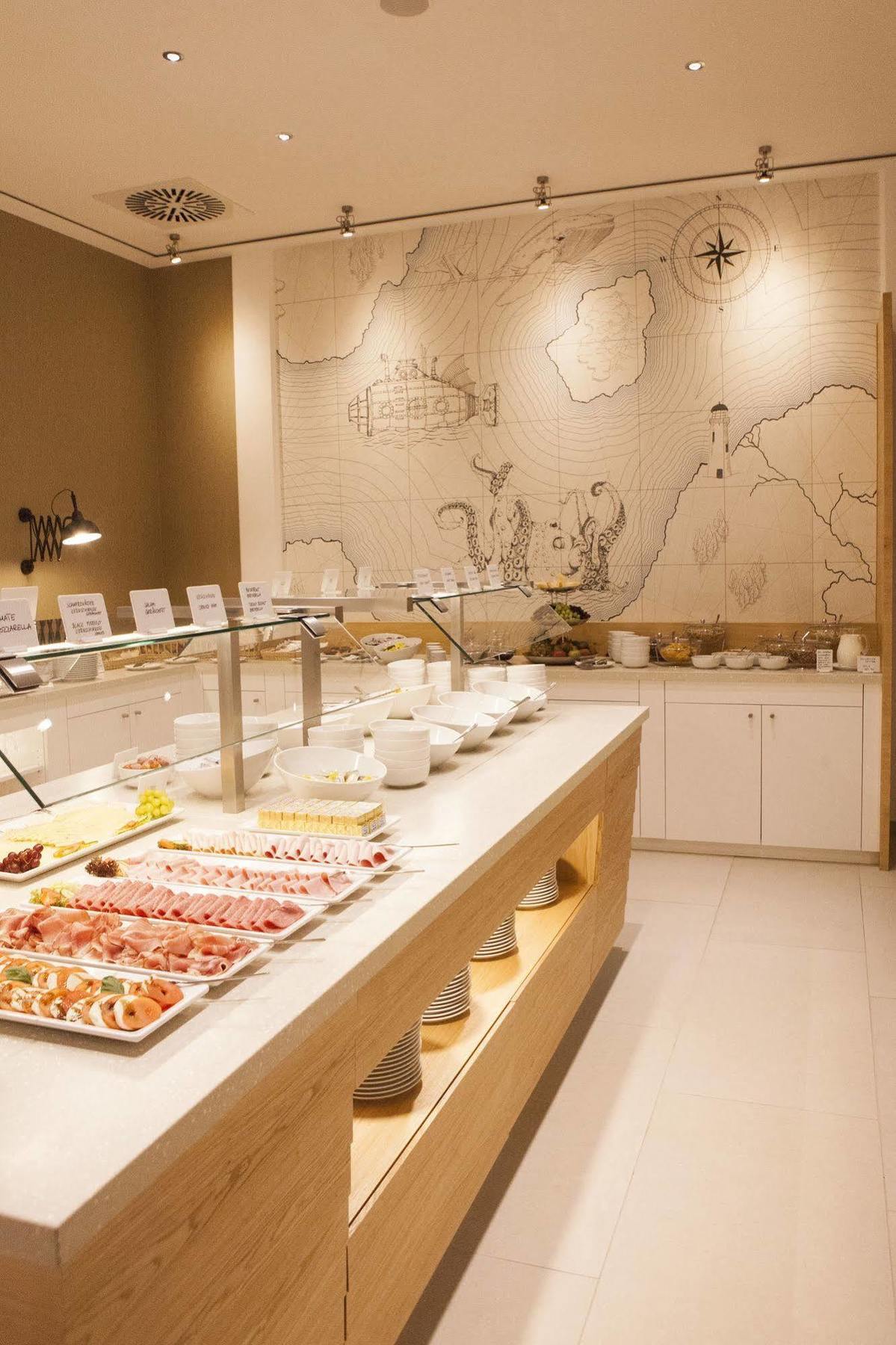 Hotel Hafenspeicher Leer Ngoại thất bức ảnh