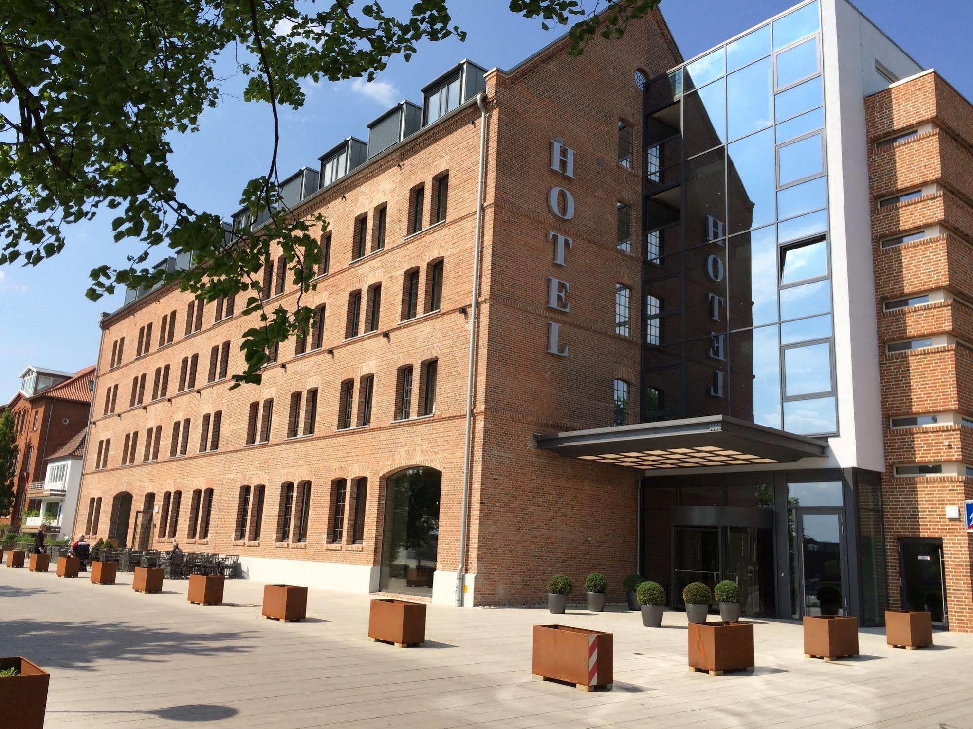 Hotel Hafenspeicher Leer Ngoại thất bức ảnh